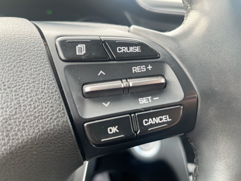 2020 Hyundai Elantra Preferred w/Sun & Safety Package in Saint John, New Brunswick - 21 - w1024h768px