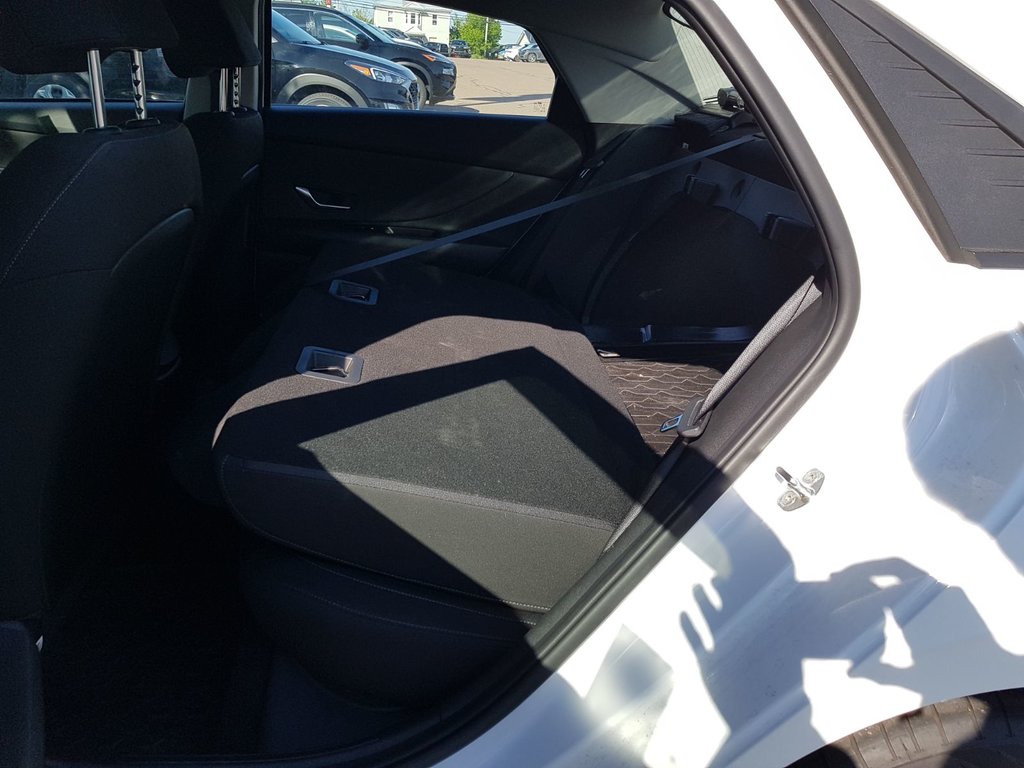 2021 Hyundai Elantra Preferred | Cam | USB | Htd. Wheel | Bluetooth in Saint John, New Brunswick - 33 - w1024h768px
