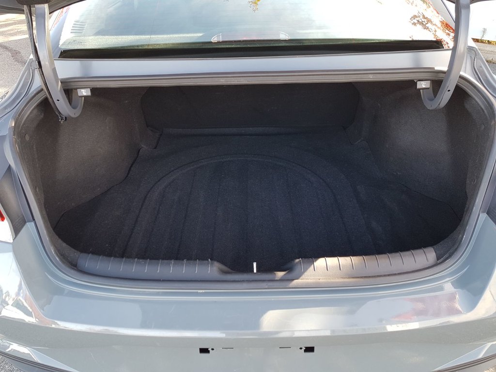 2021 Hyundai ELANTRA Preferred | Cam | USB | HtdWheel | Bluetooth in Saint John, New Brunswick - 38 - w1024h768px