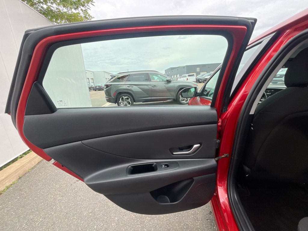 Hyundai Elantra Preferred | Sun | Safety | Roof | Cam | USB 2021 à Saint John, Nouveau-Brunswick - 33 - w1024h768px