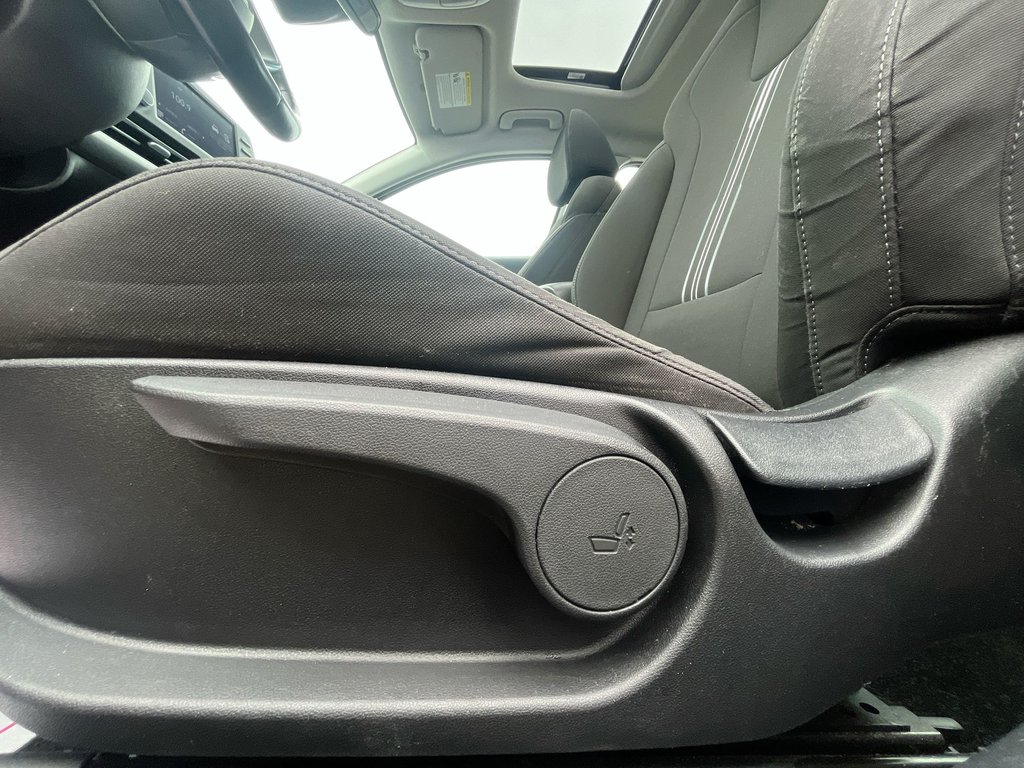 Hyundai Elantra Preferred | Sun | Safety | Roof | Cam | USB 2021 à Saint John, Nouveau-Brunswick - 14 - w1024h768px