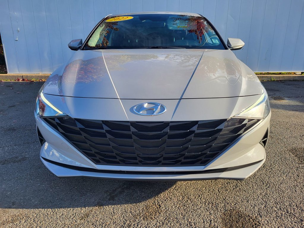 2022  Elantra Preferred | SunRoof | Cam | USB | Warranty to 2027 in Saint John, New Brunswick - 8 - w1024h768px