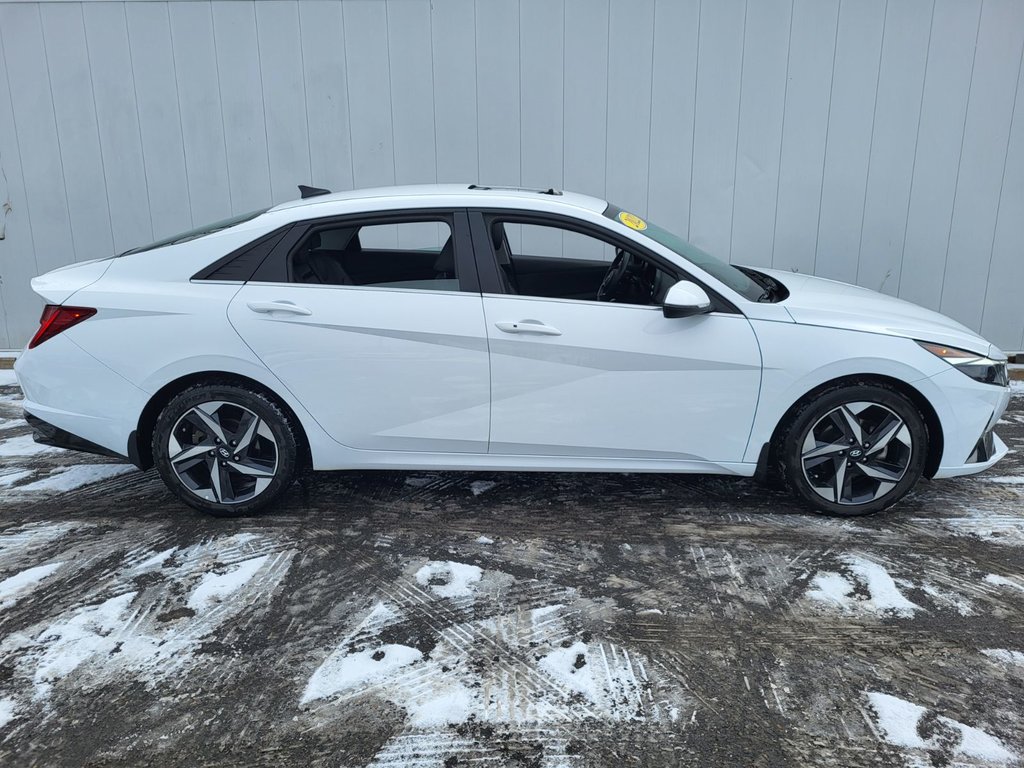 2022 Hyundai Elantra Ultimate | Leather | Roof | Cam | Warranty to 2027 in Saint John, New Brunswick - 2 - w1024h768px