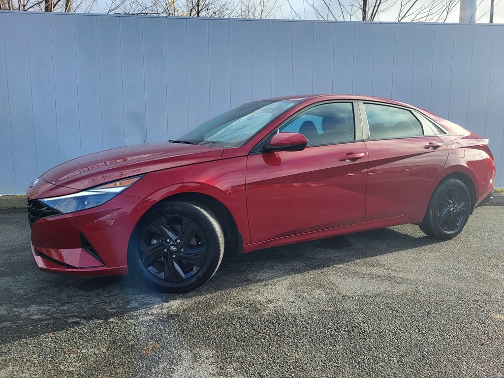 2023  Elantra Preferred | Cam | USB | HtdSeat | Warranty to 2028 in Saint John, New Brunswick - 7 - w1024h768px