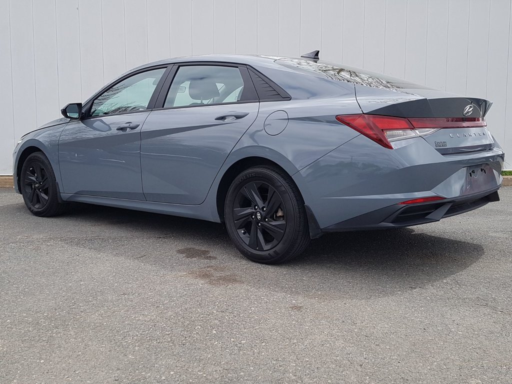 2023 Hyundai Elantra Preferred | Cam | USB | HtdSeat | Warranty to 2027 in Saint John, New Brunswick - 5 - w1024h768px