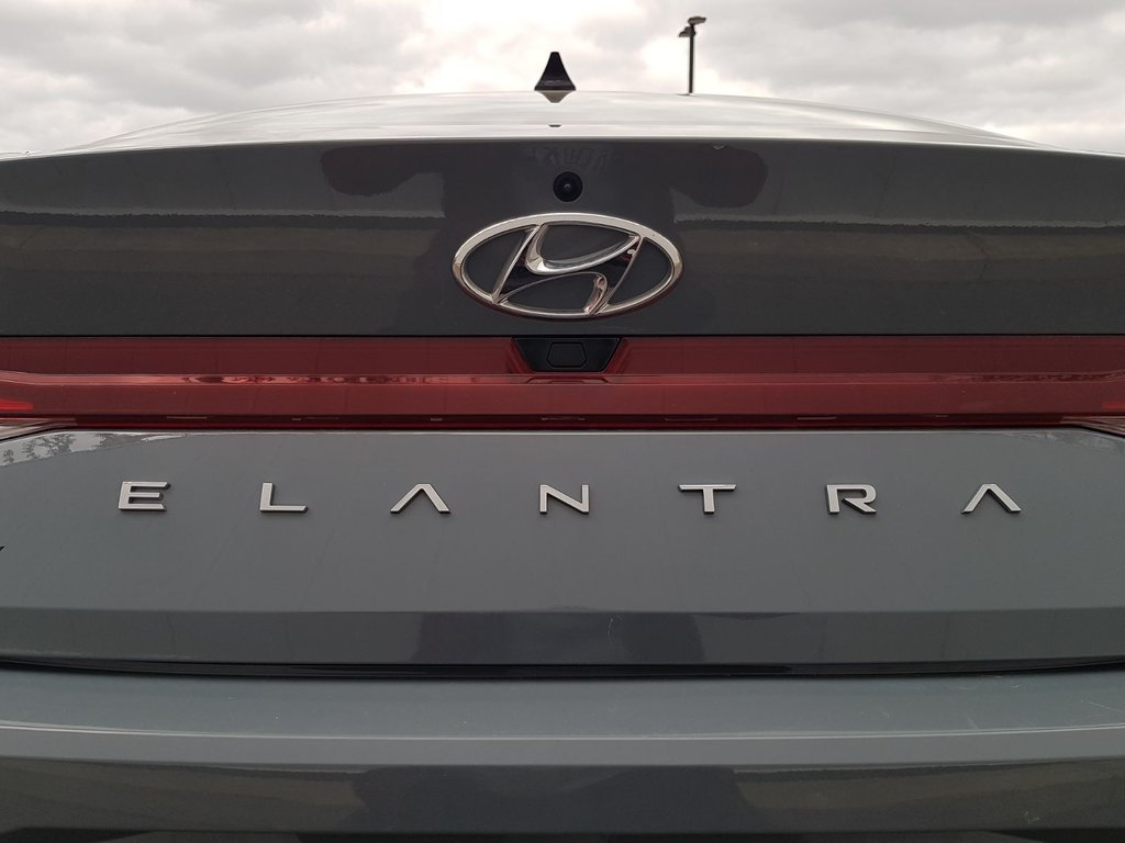 2023 Hyundai Elantra Preferred | Cam | USB | HtdSeat | Warranty to 2027 in Saint John, New Brunswick - 47 - w1024h768px