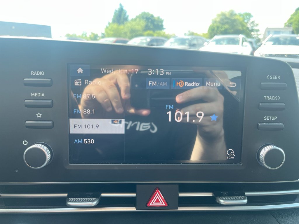 2023 Hyundai Elantra Preferred | Cam | USB | Warranty to 2028 in Saint John, New Brunswick - 25 - w1024h768px