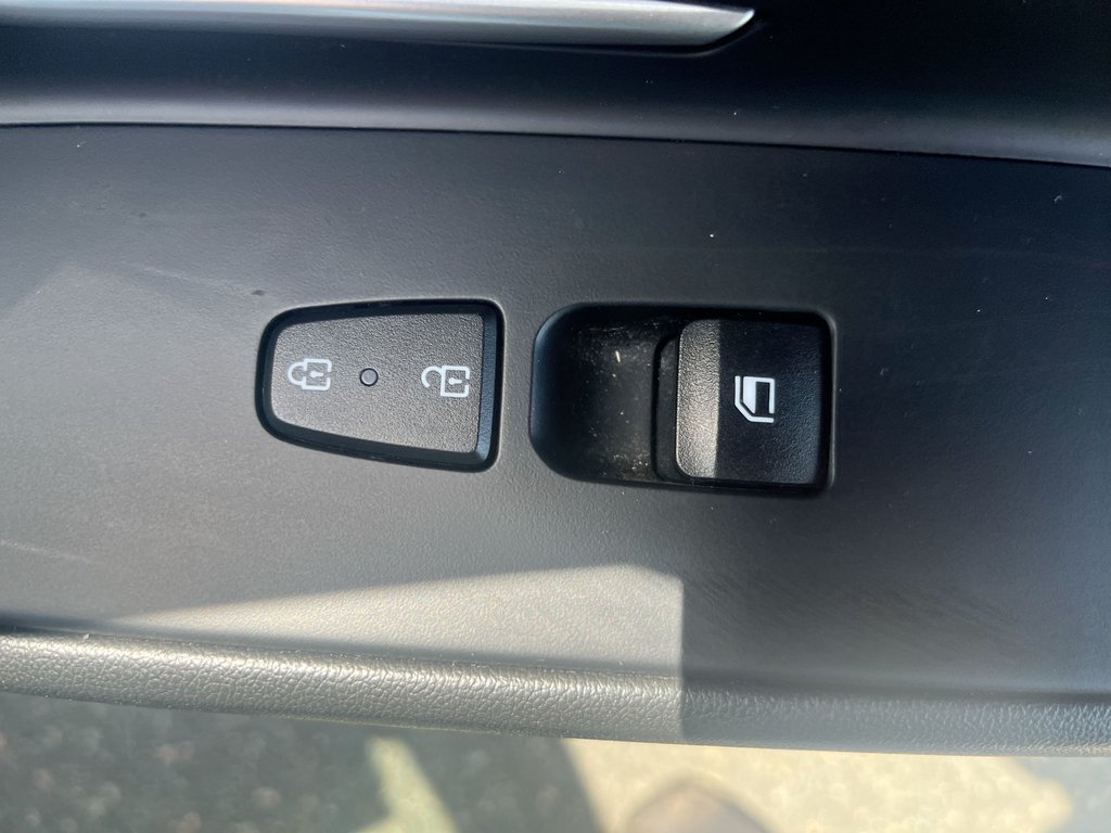 2023 Hyundai Elantra Preferred | Cam | USB | Warranty to 2028 in Saint John, New Brunswick - 42 - w1024h768px