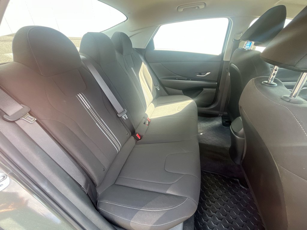 2023 Hyundai Elantra Preferred | Cam | USB | Warranty to 2028 in Saint John, New Brunswick - 37 - w1024h768px