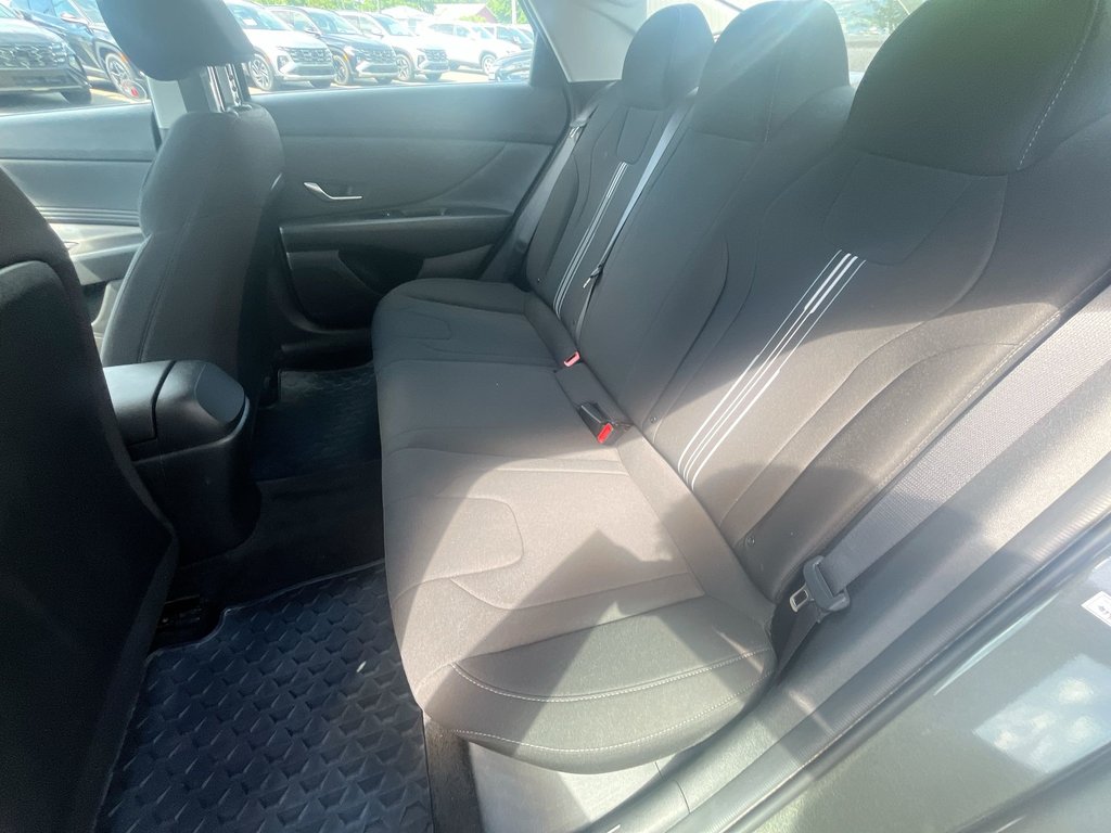 2023 Hyundai Elantra Preferred | Cam | USB | Warranty to 2028 in Saint John, New Brunswick - 31 - w1024h768px