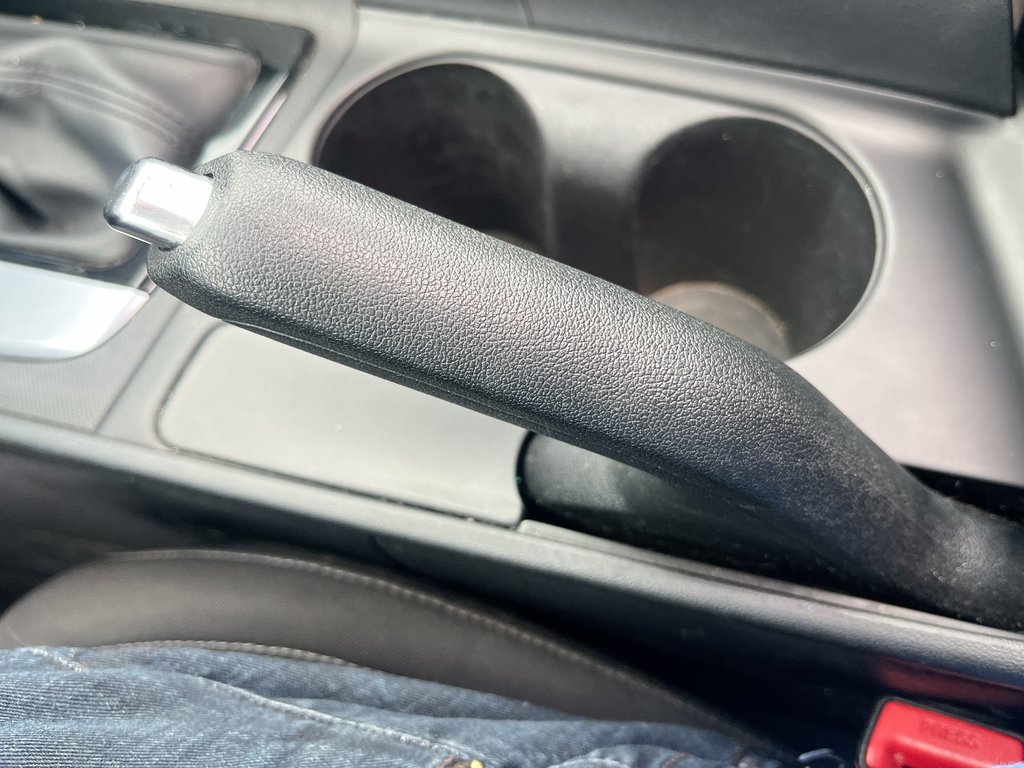 2024 Hyundai Elantra in Antigonish, Nova Scotia - 30 - w1024h768px