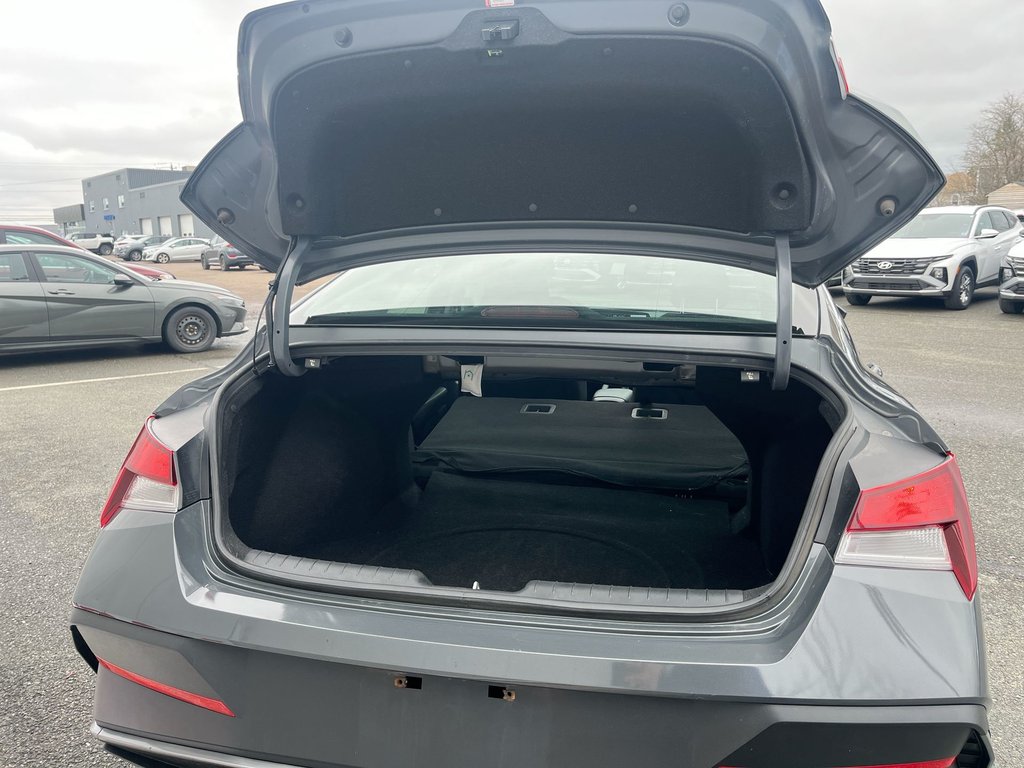 2024 Hyundai Elantra in Antigonish, Nova Scotia - 36 - w1024h768px