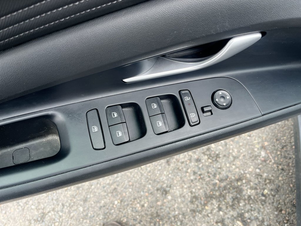 2024 Hyundai Elantra in Antigonish, Nova Scotia - 15 - w1024h768px