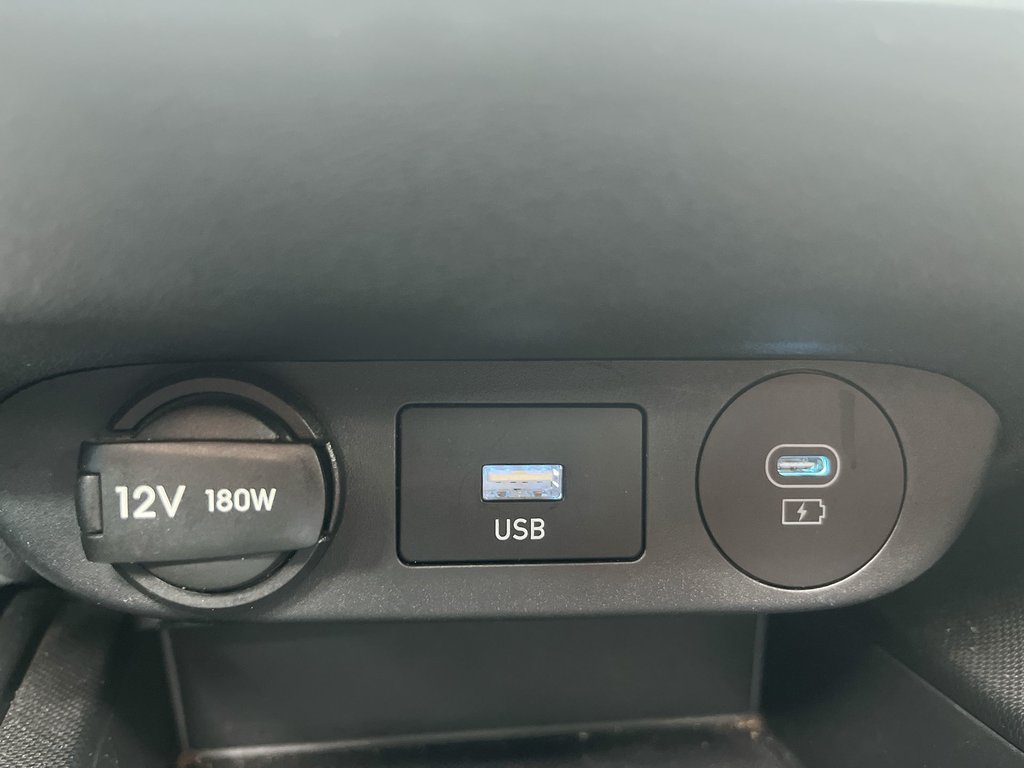 2024 Hyundai Elantra in Antigonish, Nova Scotia - 28 - w1024h768px