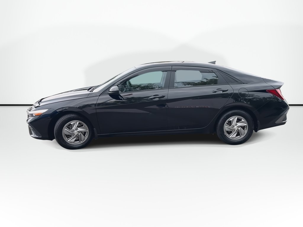 2024 Hyundai Elantra in Antigonish, Nova Scotia - 5 - w1024h768px