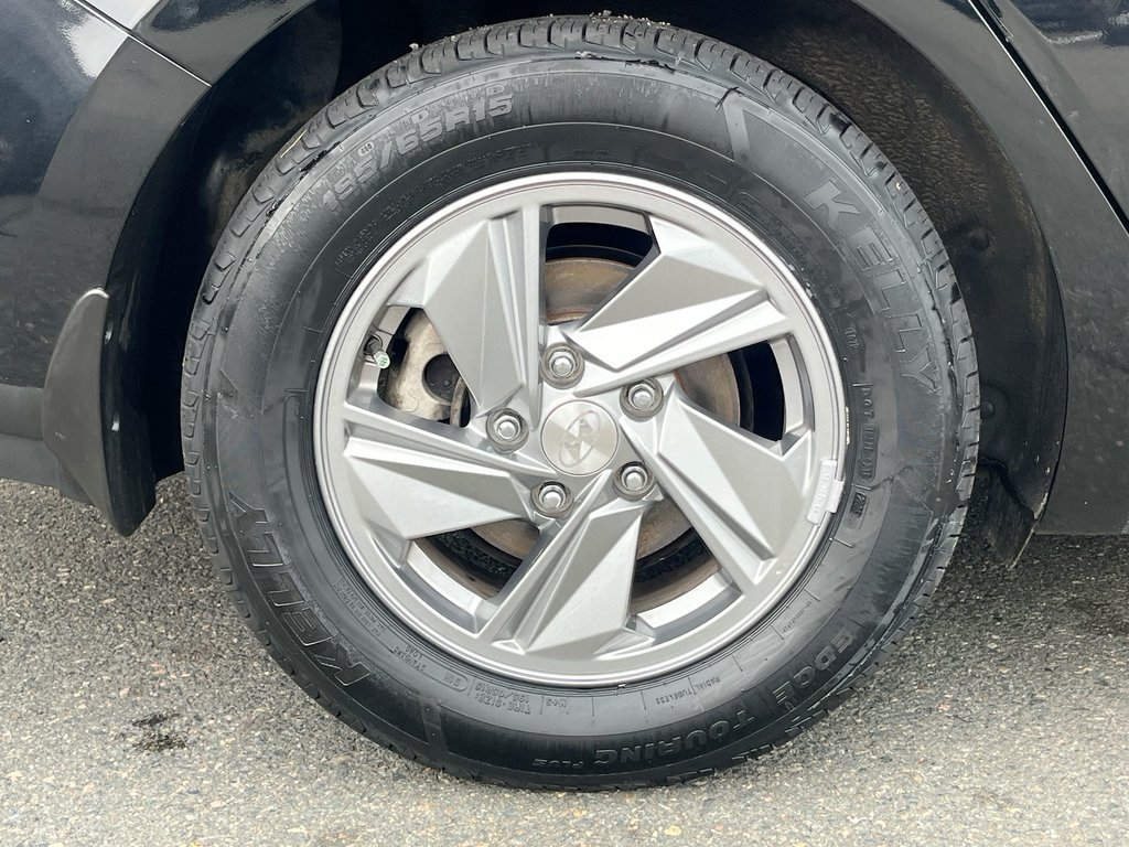 2024 Hyundai Elantra in Antigonish, Nova Scotia - 10 - w1024h768px