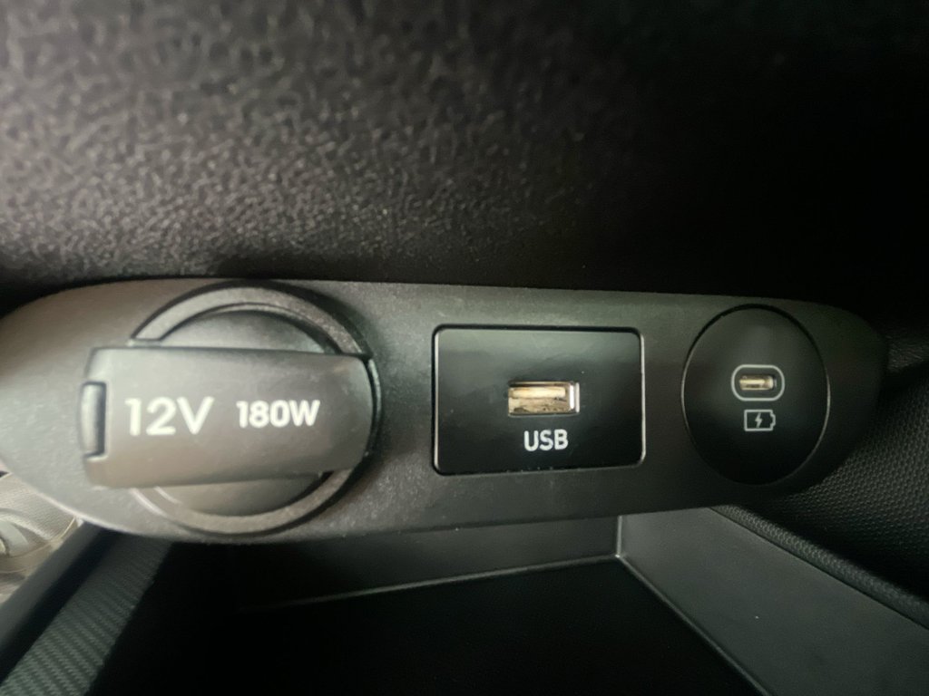 2024 Hyundai Elantra in Antigonish, Nova Scotia - 28 - w1024h768px