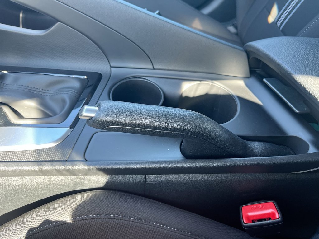 2025 Hyundai Elantra in Antigonish, Nova Scotia - 30 - w1024h768px