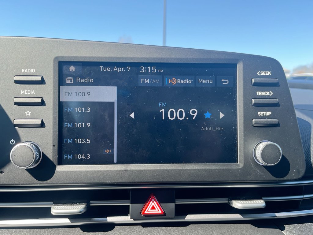 2025 Hyundai Elantra in Antigonish, Nova Scotia - 25 - w1024h768px
