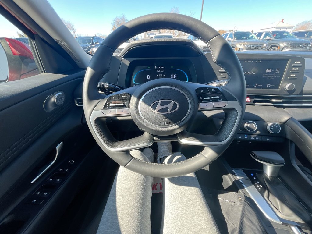 2025 Hyundai Elantra in Antigonish, Nova Scotia - 12 - w1024h768px