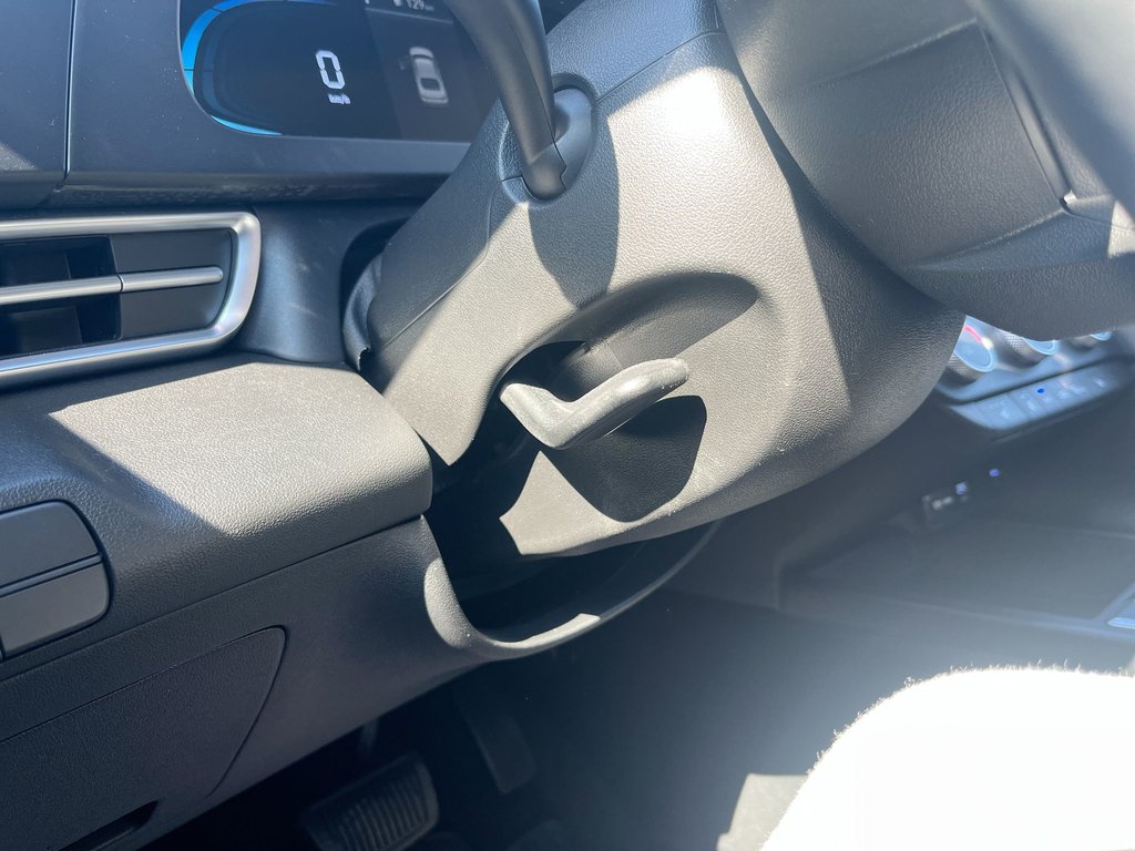 2025 Hyundai Elantra in Antigonish, Nova Scotia - 19 - w1024h768px