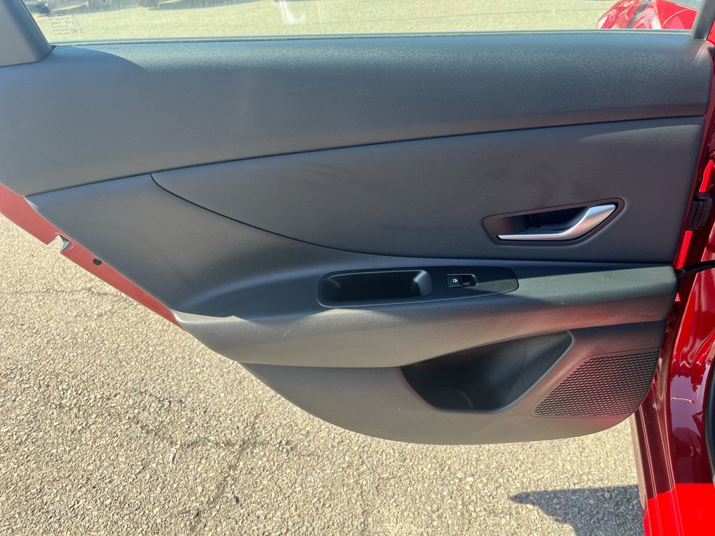 2025 Hyundai Elantra in Antigonish, Nova Scotia - 33 - w1024h768px