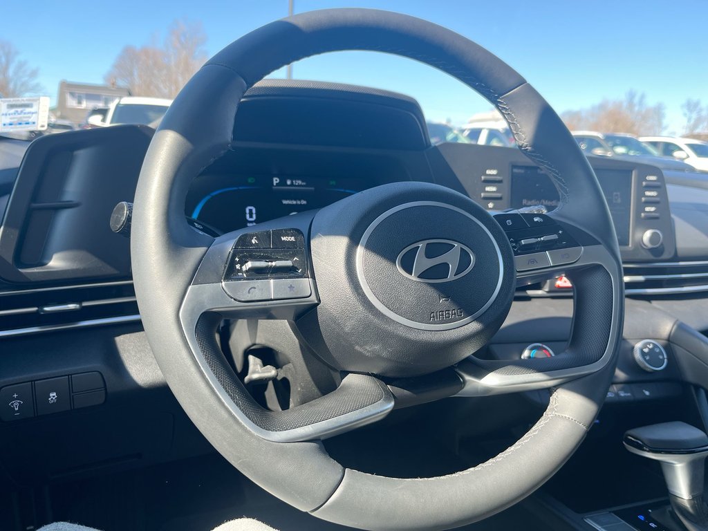 2025 Hyundai Elantra in Antigonish, Nova Scotia - 17 - w1024h768px