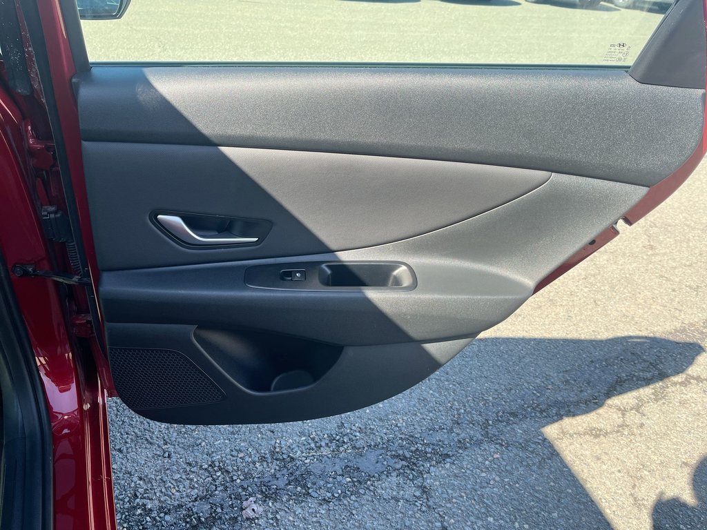 2025 Hyundai Elantra in Antigonish, Nova Scotia - 38 - w1024h768px