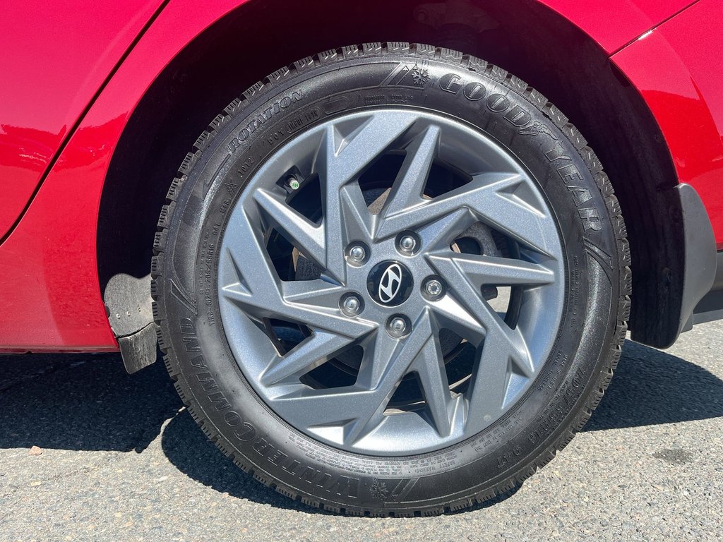 2025 Hyundai Elantra in Antigonish, Nova Scotia - 10 - w1024h768px