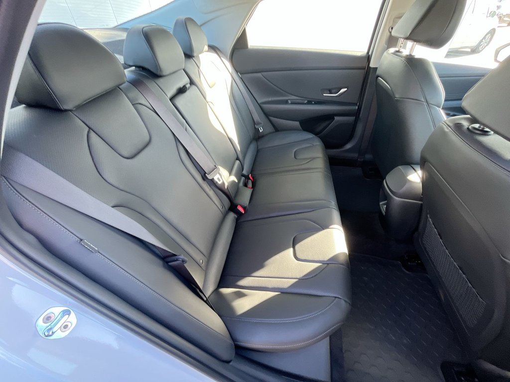 2025 Hyundai Elantra Luxury | Leather | Roof | Nav | Warranty to 2031 in Saint John, New Brunswick - 38 - w1024h768px