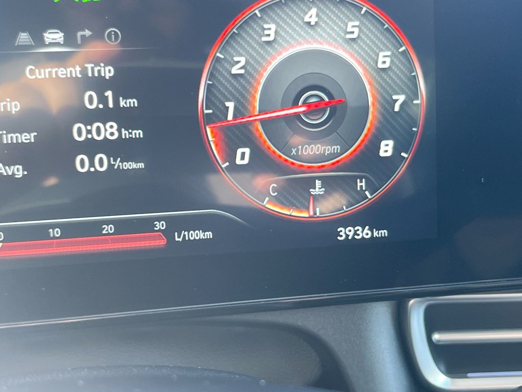 2025 Hyundai Elantra Luxury | Leather | Roof | Nav | Warranty to 2031 in Saint John, New Brunswick - 23 - w1024h768px
