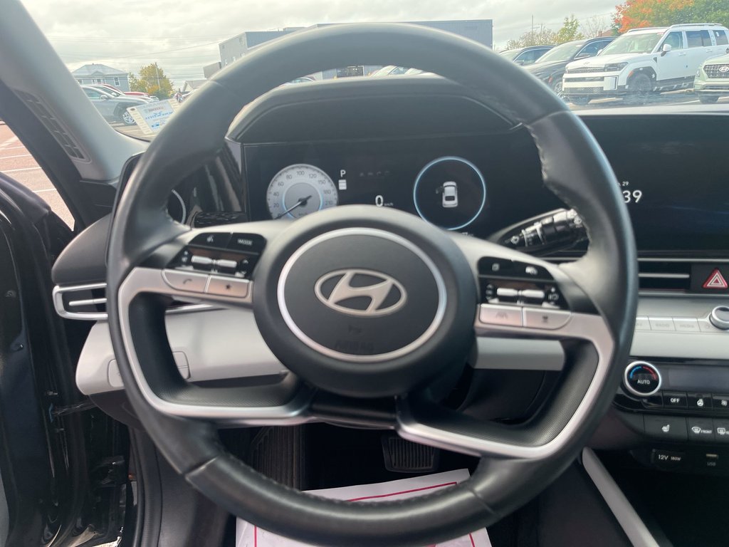 2025 Hyundai Elantra Luxury | Leather | Roof | Nav | Warranty to 2030 in Saint John, New Brunswick - 17 - w1024h768px