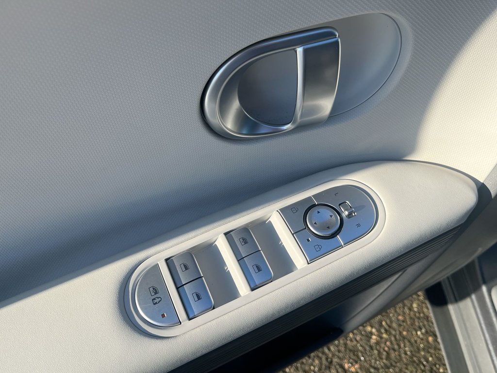 Hyundai IONIQ 5 Preferred | Cam | USB | HtdWheel | 2023 à Saint John, Nouveau-Brunswick - 15 - w1024h768px