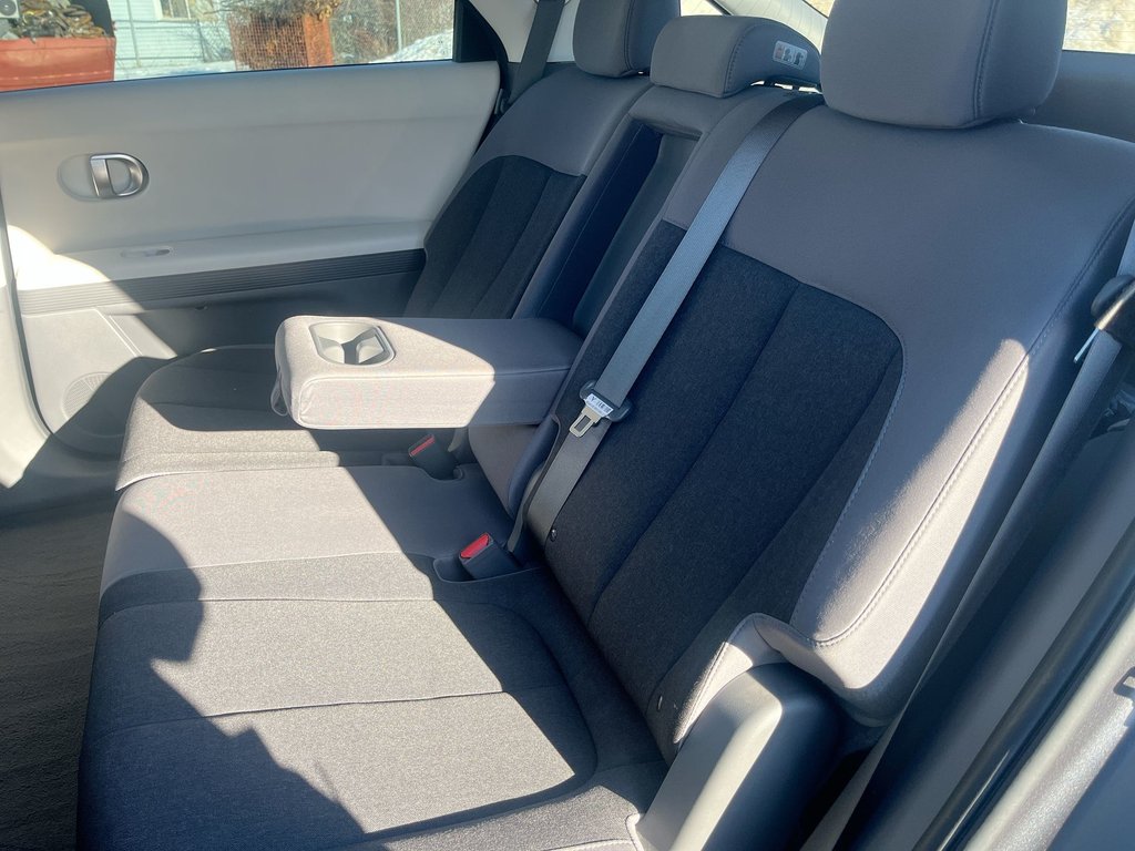 Hyundai IONIQ 5 Preferred | Cam | USB | HtdWheel | 2023 à Saint John, Nouveau-Brunswick - 33 - w1024h768px