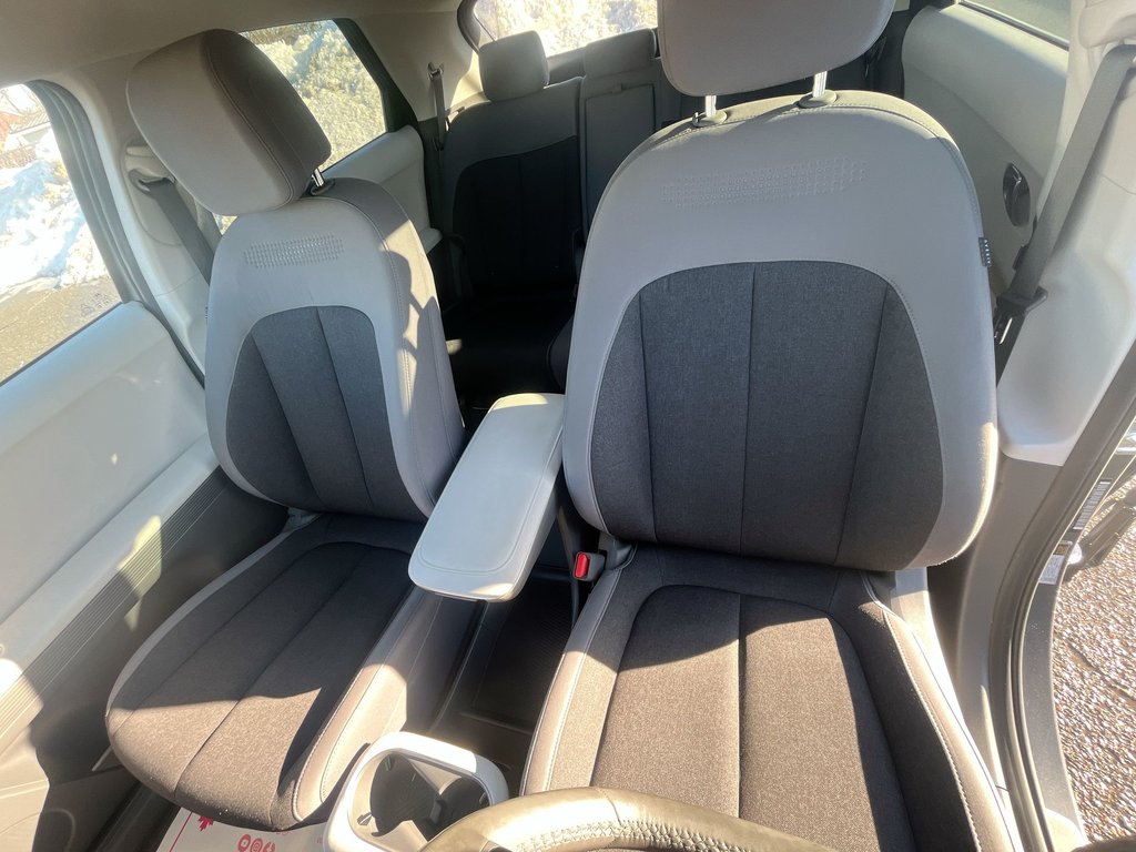 Hyundai IONIQ 5 Preferred | Cam | USB | HtdWheel | 2023 à Saint John, Nouveau-Brunswick - 13 - w1024h768px