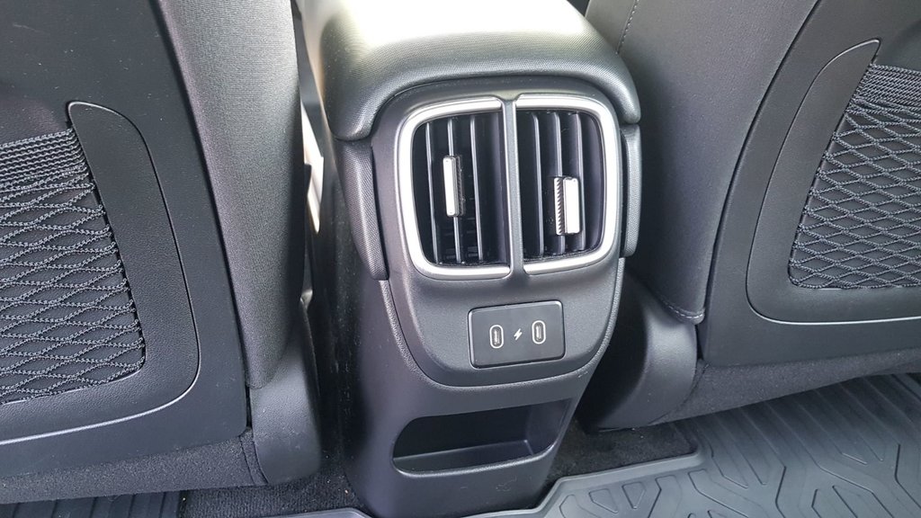 2023 Hyundai Ioniq 6 Preferred AWD | Nav | Cam | USB | HtdSeats in Saint John, New Brunswick - 42 - w1024h768px