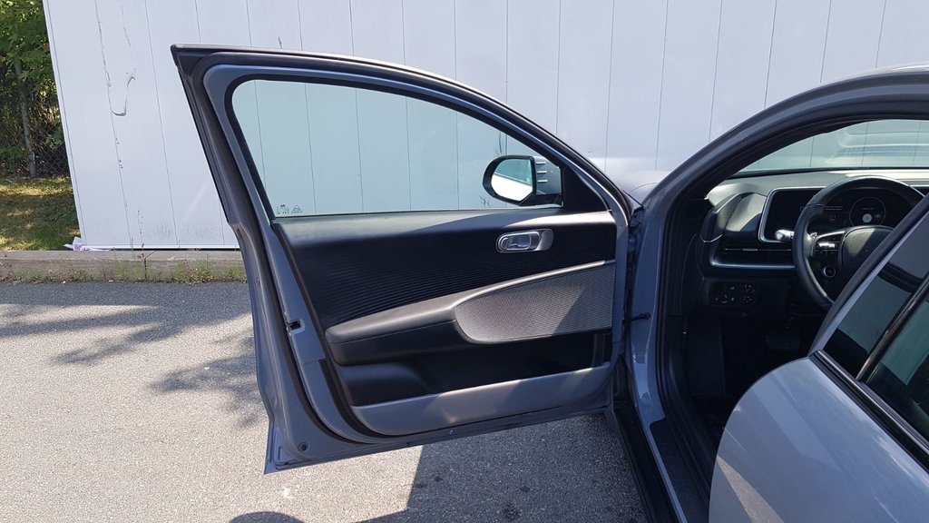 2023 Hyundai Ioniq 6 Preferred AWD | Nav | Cam | USB | HtdSeats in Saint John, New Brunswick - 16 - w1024h768px