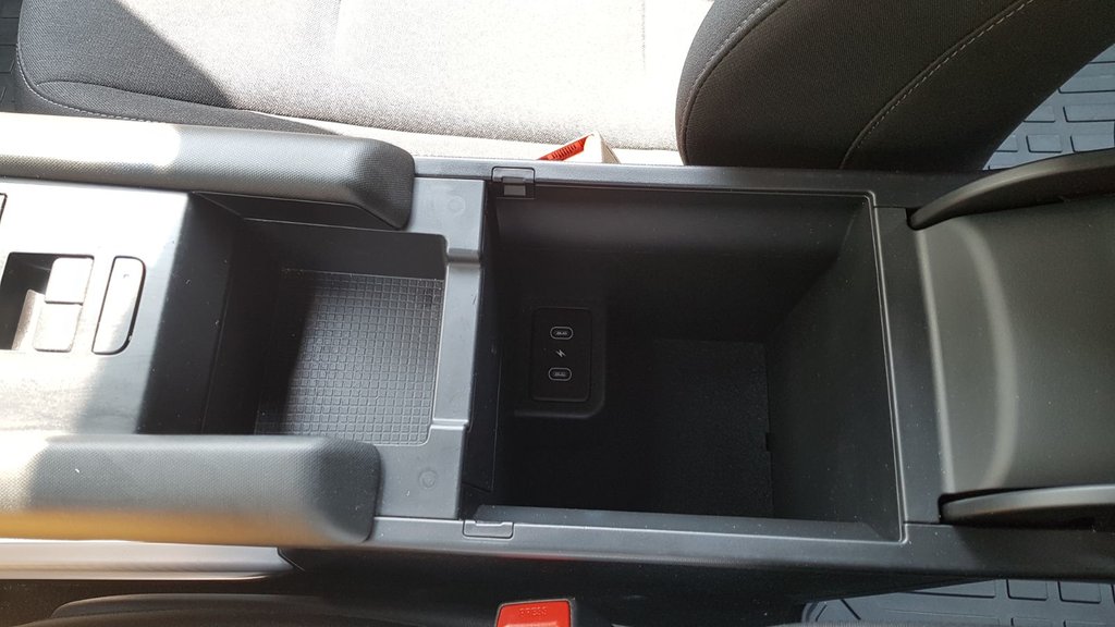 2023 Hyundai Ioniq 6 Preferred AWD | Nav | Cam | USB | HtdSeats in Saint John, New Brunswick - 35 - w1024h768px