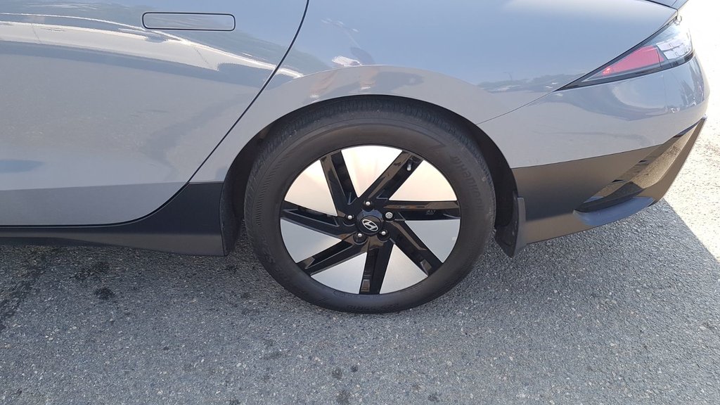 2023 Hyundai Ioniq 6 Preferred AWD | Nav | Cam | USB | HtdSeats in Saint John, New Brunswick - 15 - w1024h768px
