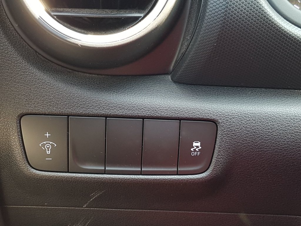 Hyundai Kona Essential | Cam | USB | HtdSeats | Bluetooth 2018 à Saint John, Nouveau-Brunswick - 21 - w1024h768px