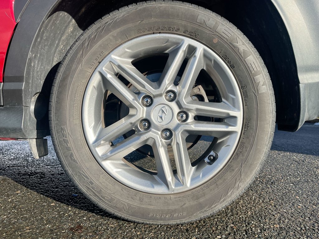 2020 Hyundai Kona in Antigonish, Nova Scotia - 10 - w1024h768px