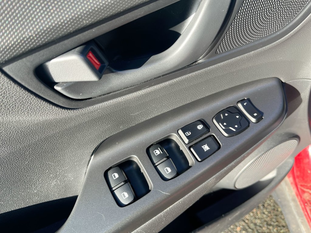 2020 Hyundai Kona in Antigonish, Nova Scotia - 15 - w1024h768px