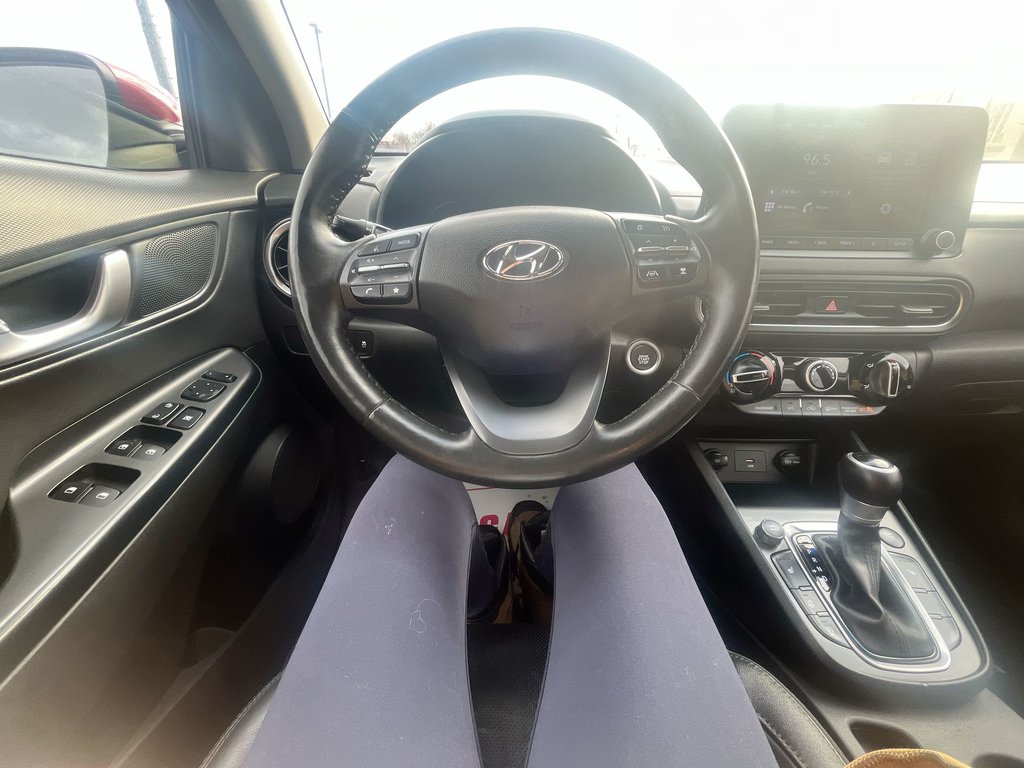 2022 Hyundai Kona SE | Leather | Roof | Cam | USB in Saint John, New Brunswick - 12 - w1024h768px