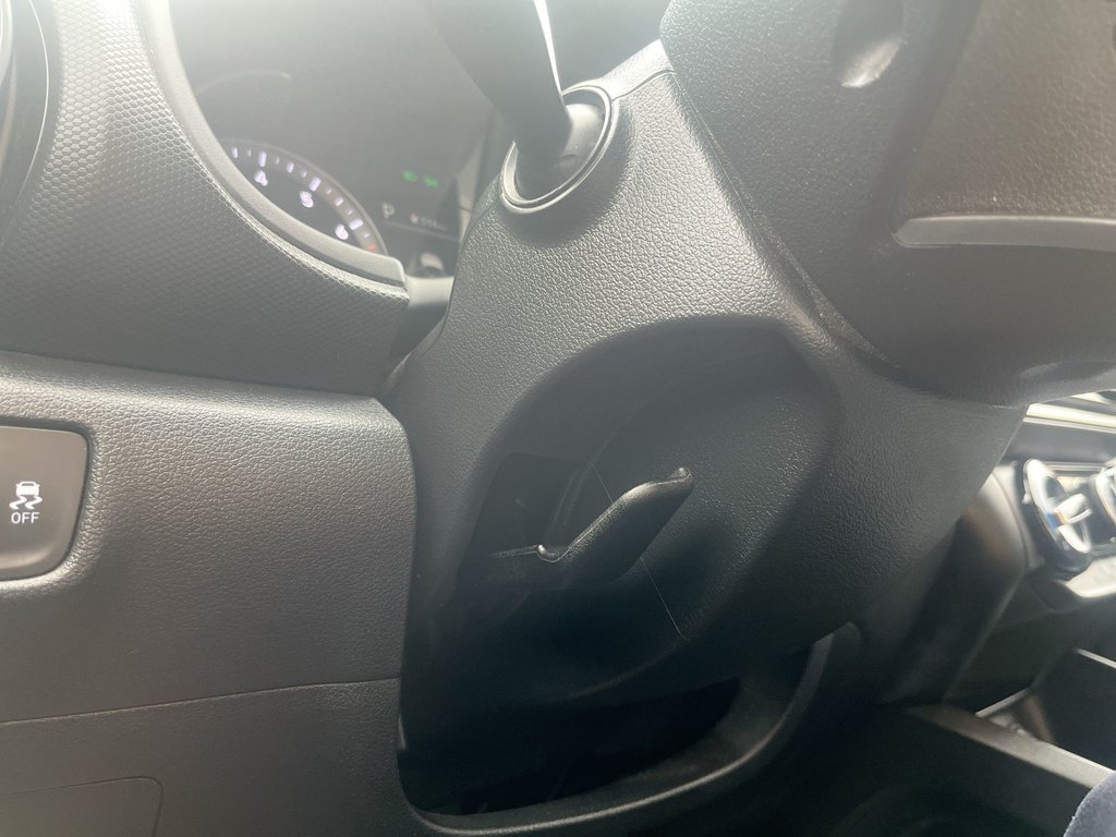 2022 Hyundai Kona SE | Leather | Roof | Cam | USB in Saint John, New Brunswick - 19 - w1024h768px