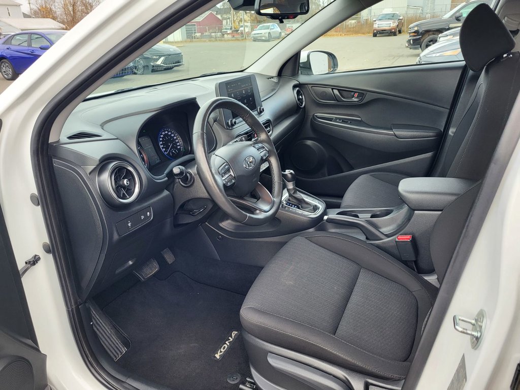 2023  Kona Preferred | Cam | USB | HtdSeat | Warranty to 2028 in Saint John, New Brunswick - 43 - w1024h768px