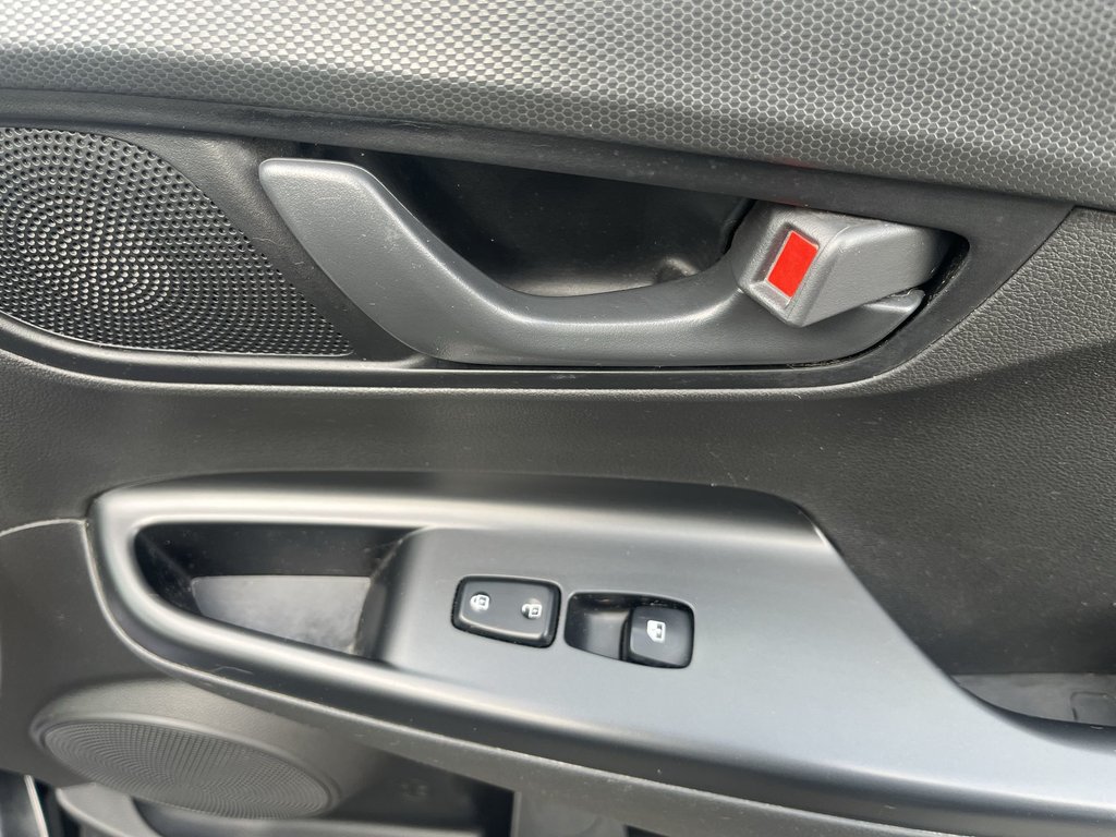 2023 Hyundai Kona Preferred | Cam | USB | HtdWheel | Bluetooth in Saint John, New Brunswick - 45 - w1024h768px