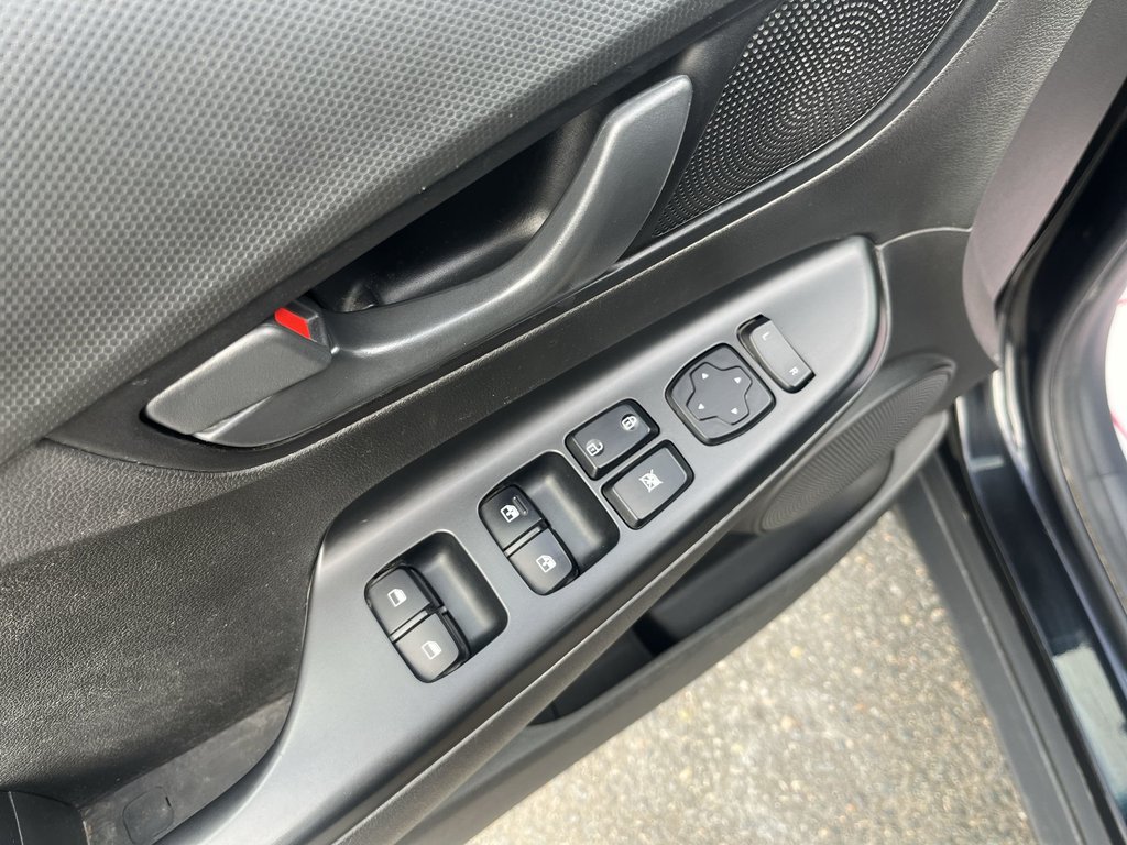 2023 Hyundai Kona Preferred | Cam | USB | HtdWheel | Bluetooth in Saint John, New Brunswick - 14 - w1024h768px