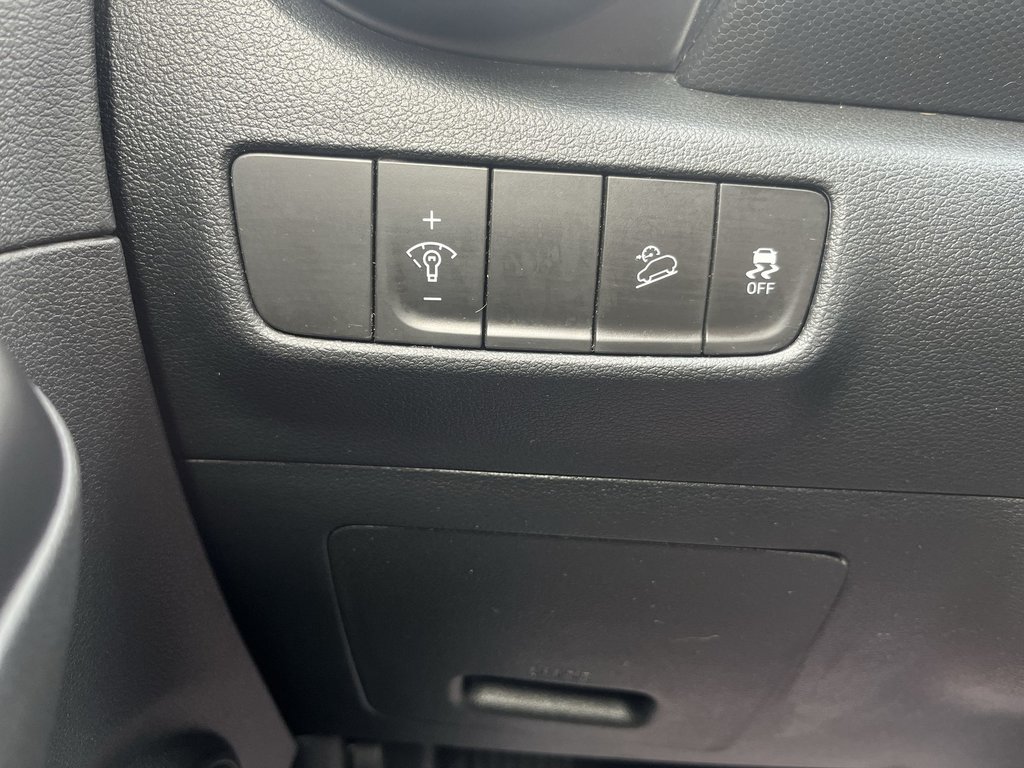 2023 Hyundai Kona Preferred | Cam | USB | HtdWheel | Bluetooth in Saint John, New Brunswick - 23 - w1024h768px