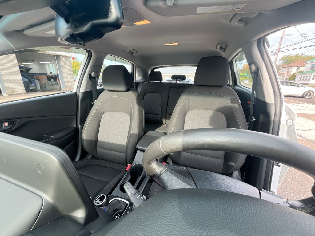 2023 Hyundai Kona Preferred | Cam | USB | Warranty to 2028 in Saint John, New Brunswick - 13 - w1024h768px