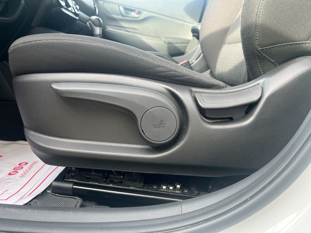 2023 Hyundai Kona Preferred | Cam | USB | Warranty to 2028 in Saint John, New Brunswick - 14 - w1024h768px